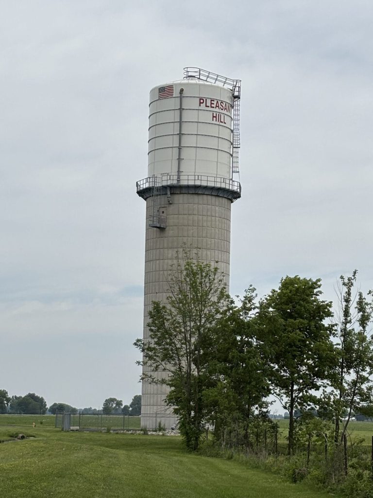 Pleasant Hill water tower, Ohio